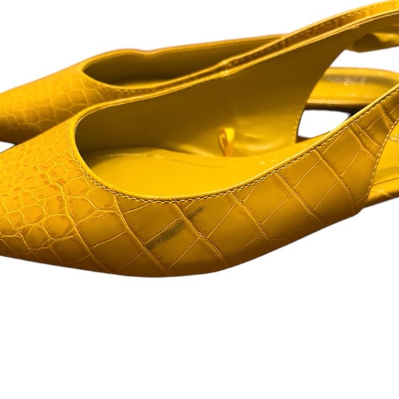 Zara Animal Print Pointed Toe Flats - Picture 9 of 11